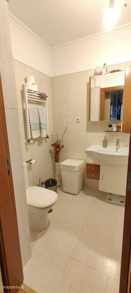 Quarto - localizado em Lisbon - Grande imagem: 3/6