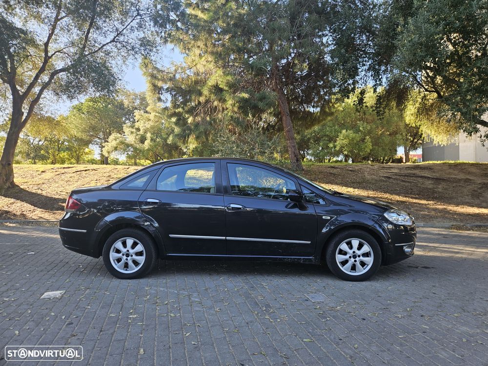 Fiat Linea 1.3 M-Jet Emotion - 2