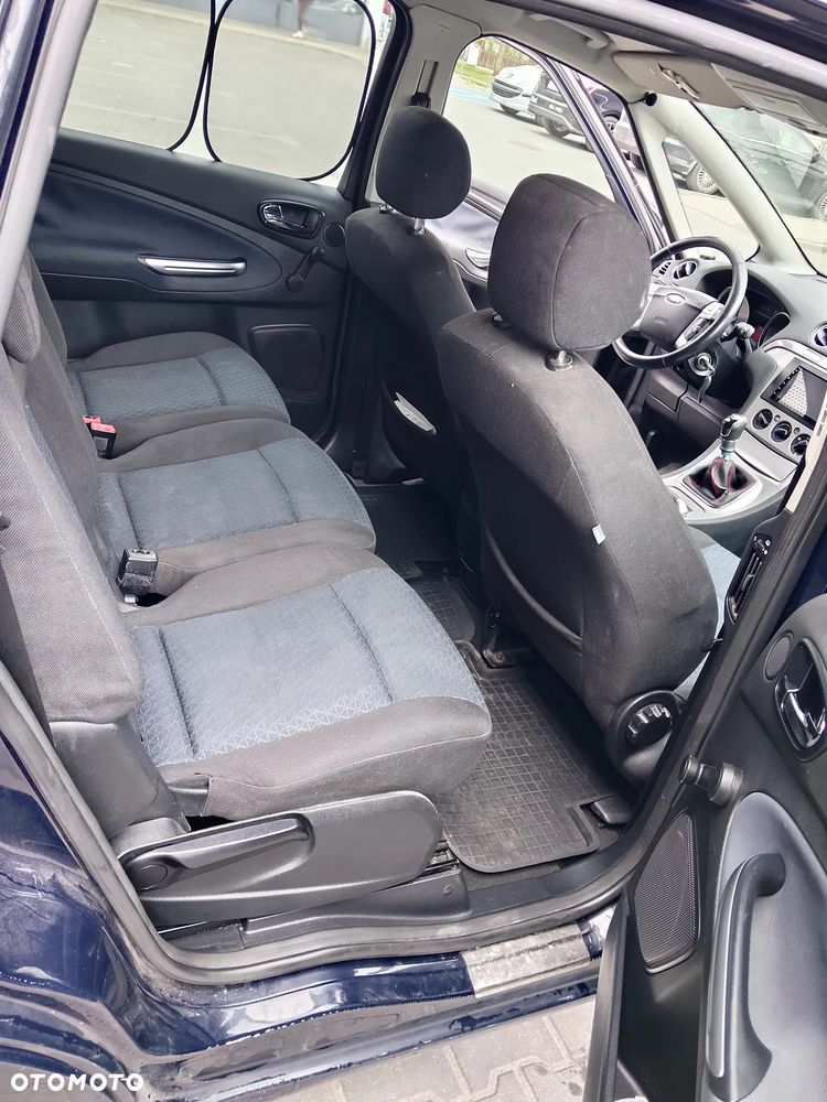 Ford S-Max - 7