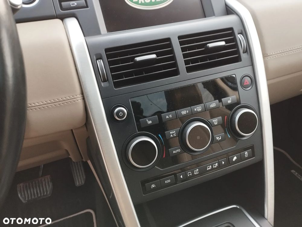 Land Rover Discovery Sport 2.0 Si4 HSE - 14