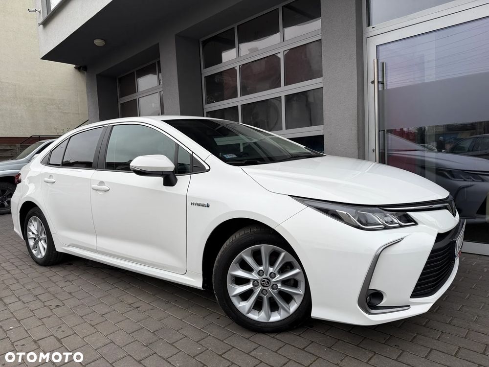 Toyota Corolla 1.8 Hybrid Comfort - 22