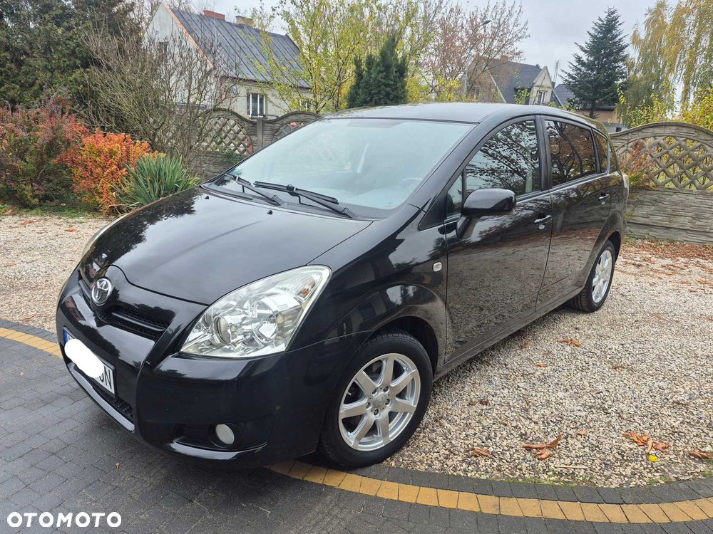 Toyota Corolla Verso - 1