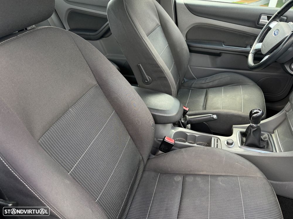 Ford Focus 1.6 TDCi Titanium - 18