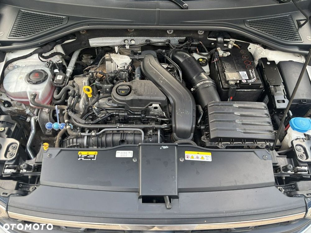 Volkswagen T-Roc - 26