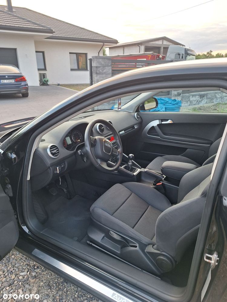 Audi A3 3-drzwiowe 2.0 TDI Ambiente - 10