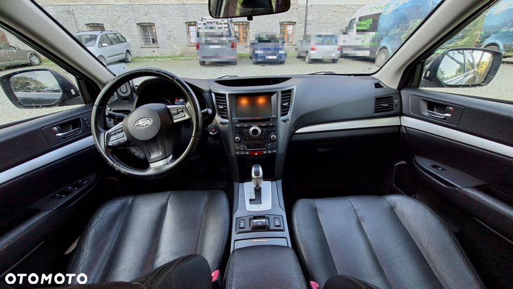 Subaru Outback 2.0 D Active AT - 3