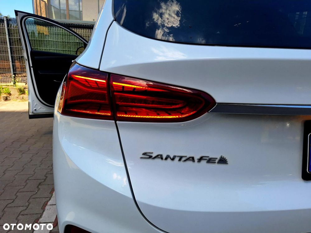 Hyundai Santa Fe - 23