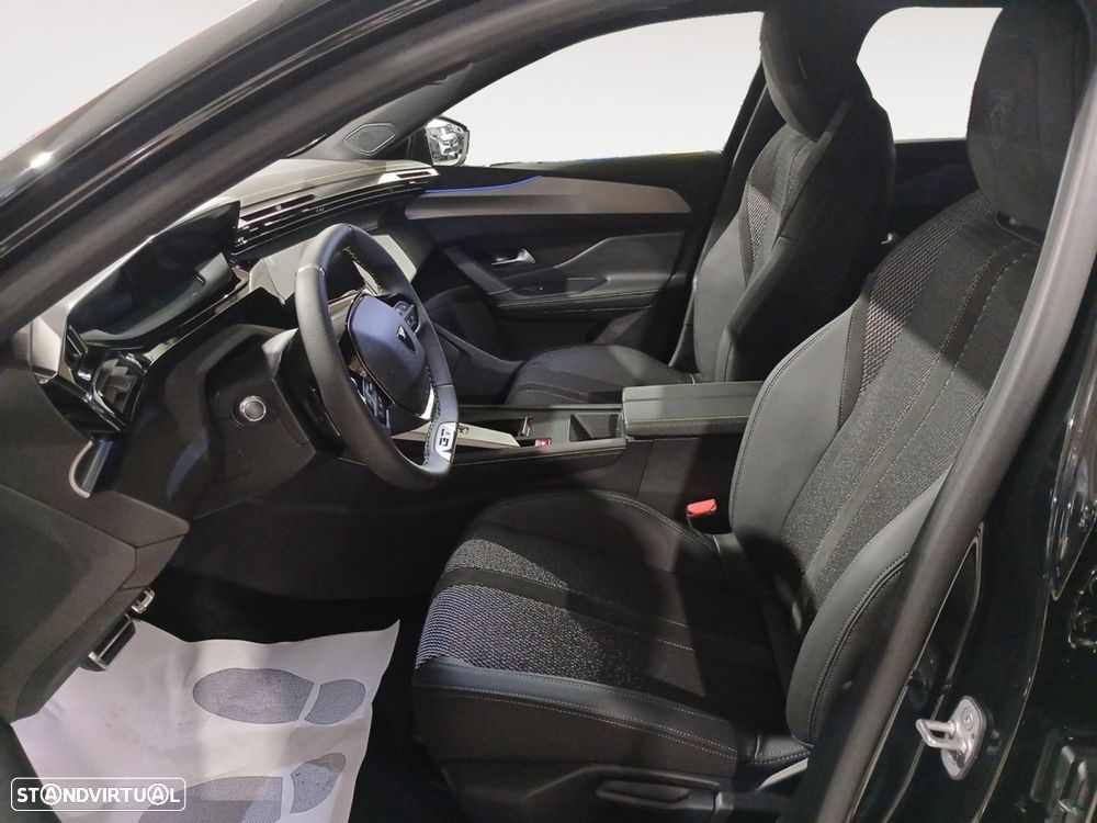 Peugeot E-408 58 kWh GT - 9