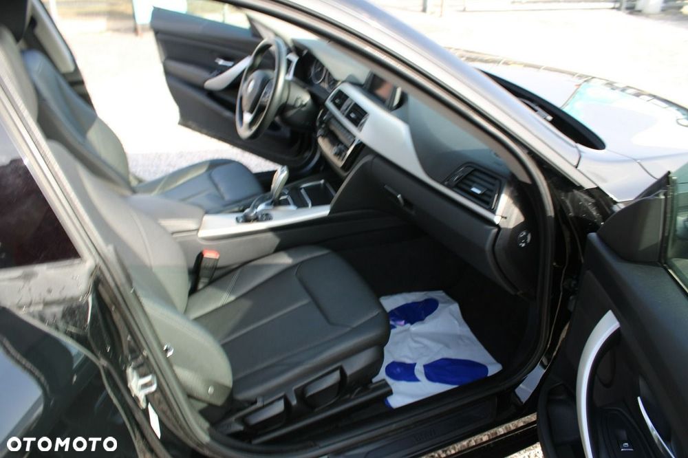 BMW 3GT - 33