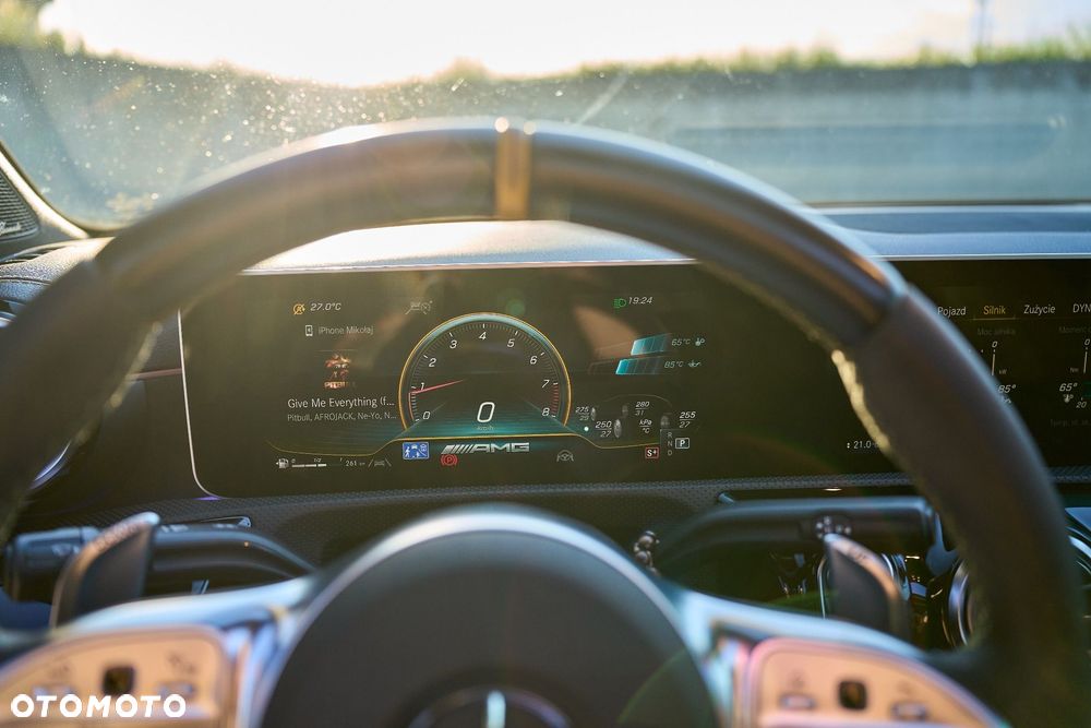 Mercedes-Benz CLA AMG 45 S 4-Matic 8G-DCT - 29