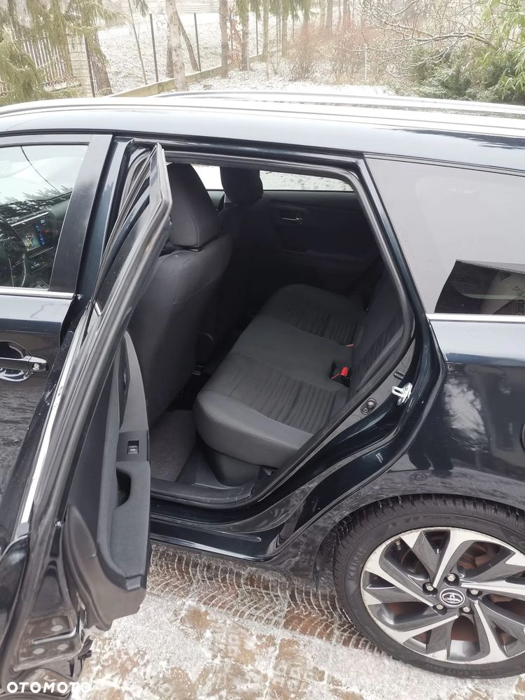 Toyota Auris 1.8 VVT-i Automatik Executive - 11