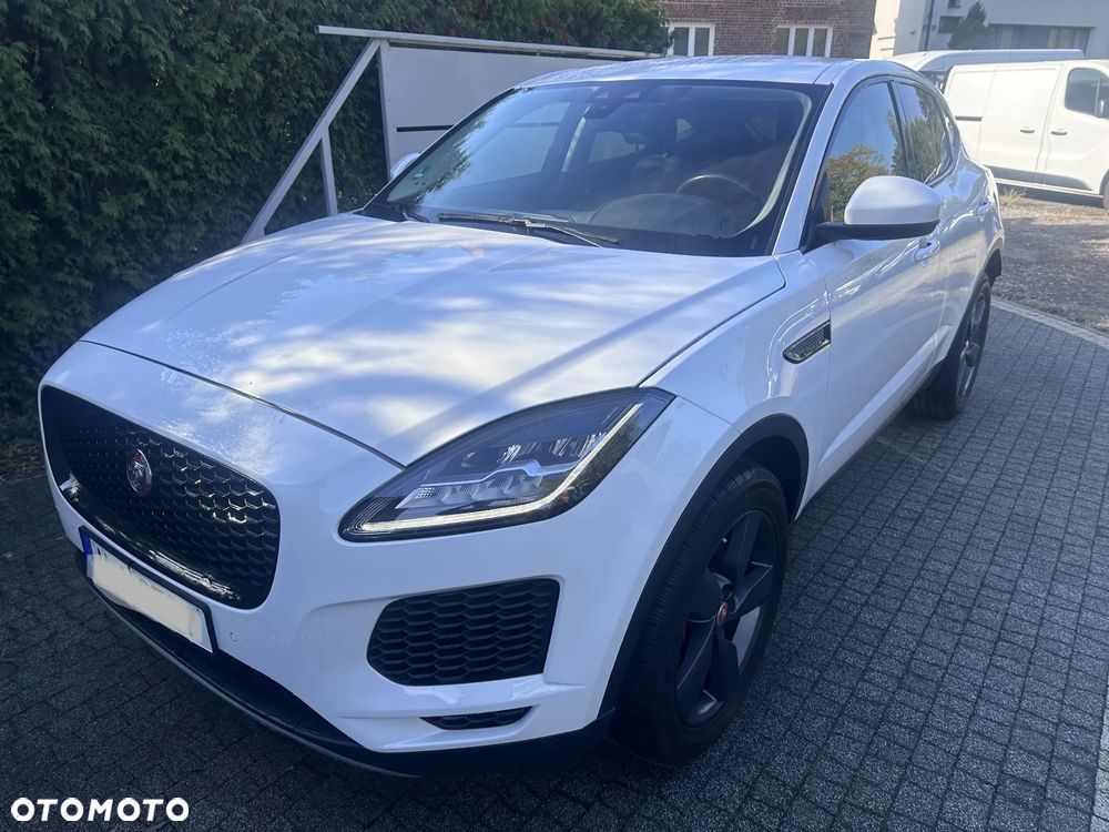 Jaguar E-Pace 2019 photo 4