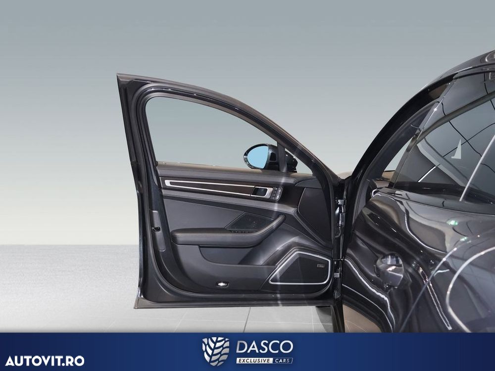 Porsche Panamera 4 E-Hybrid Platinum Edition - 24