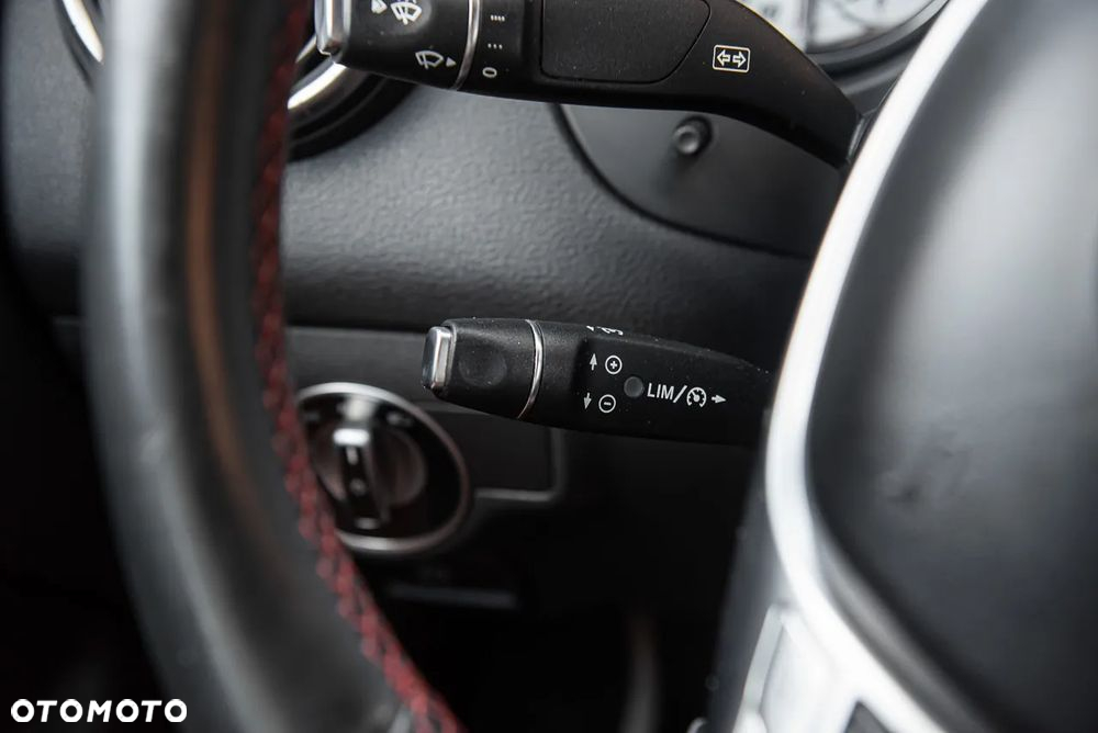 Mercedes-Benz CLA 220 d 7G-DCT AMG Line - 26