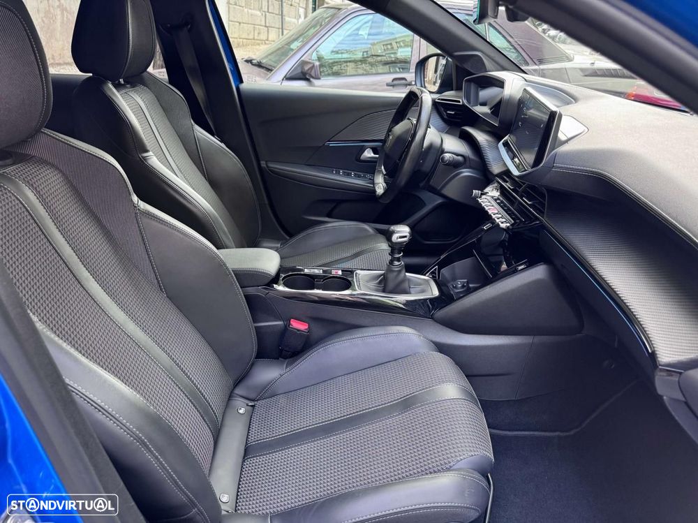 Peugeot 208 1.2 PureTech GT - 18