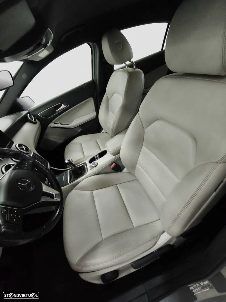 Mercedes-Benz A 180 CDI (BlueEFFICIENCY) Urban - 8