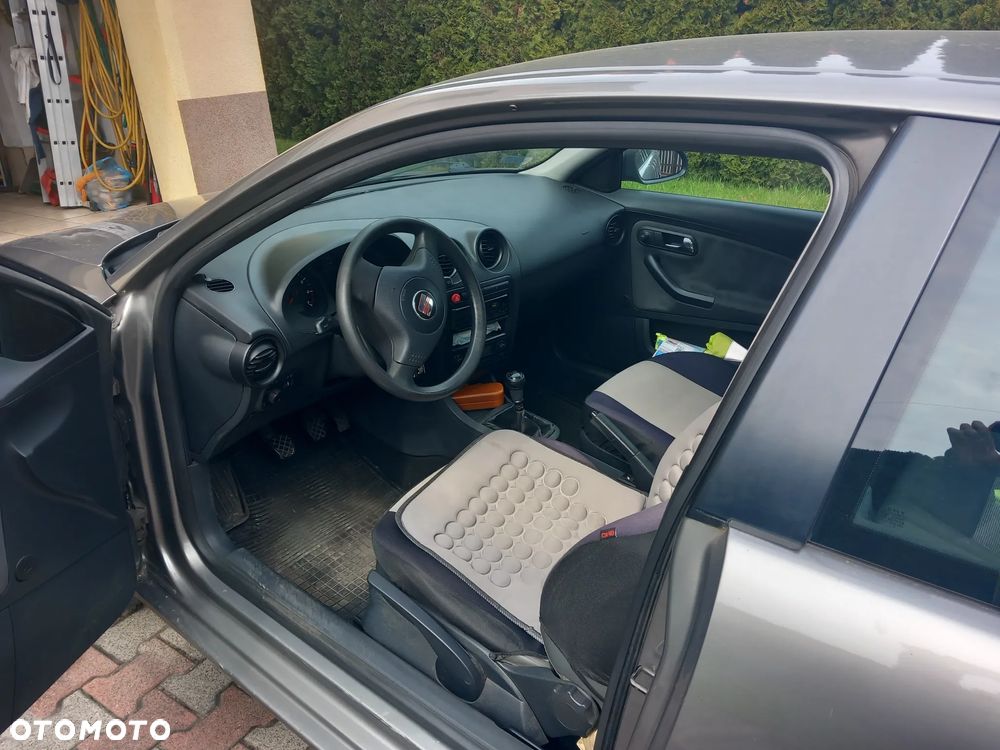 Seat Ibiza 1.4 16V Reference - 5