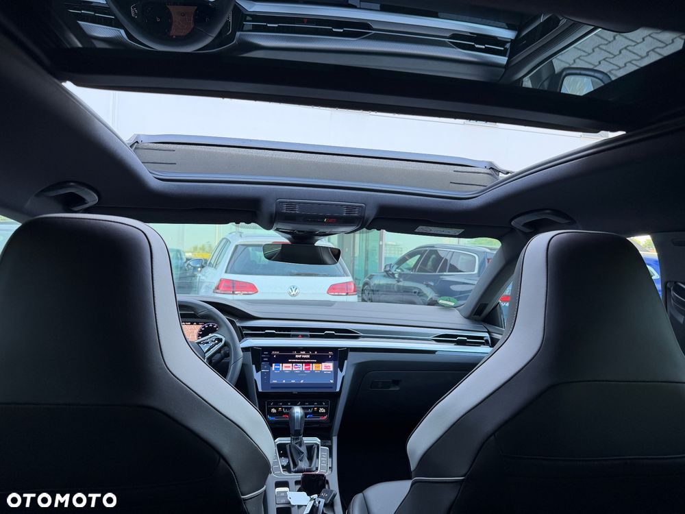 Volkswagen Arteon 2.0 TDI SCR 4Motion DSG R-Line - 24