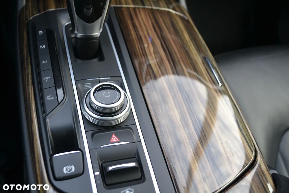 Maserati Levante - 33