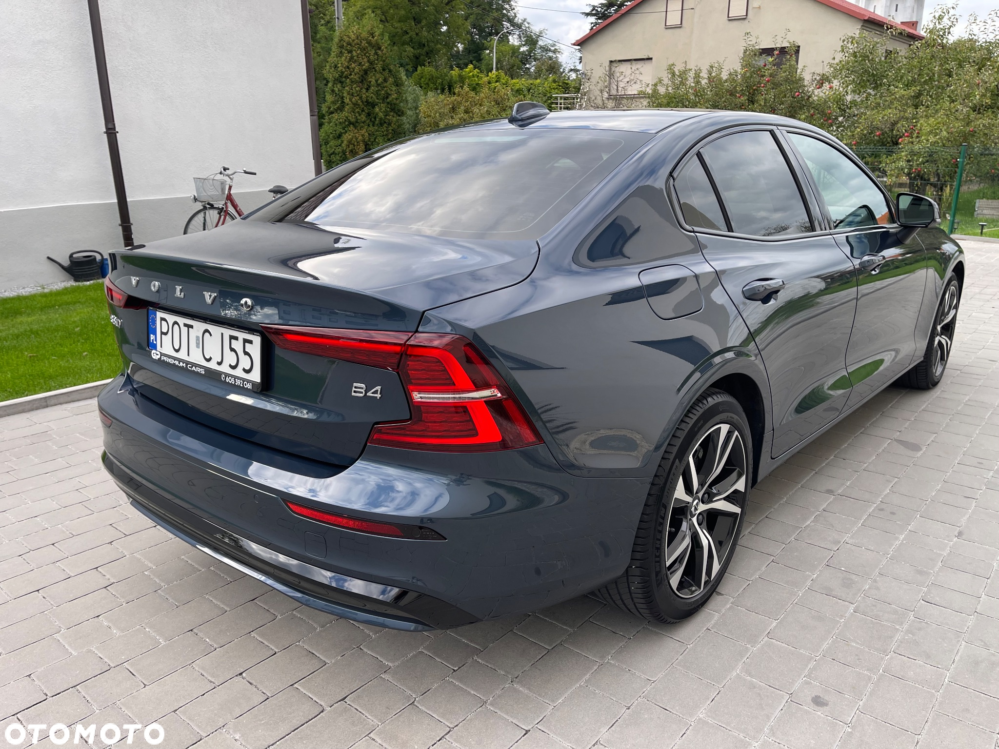 Volvo S60 B4 B Ultimate Dark - 8