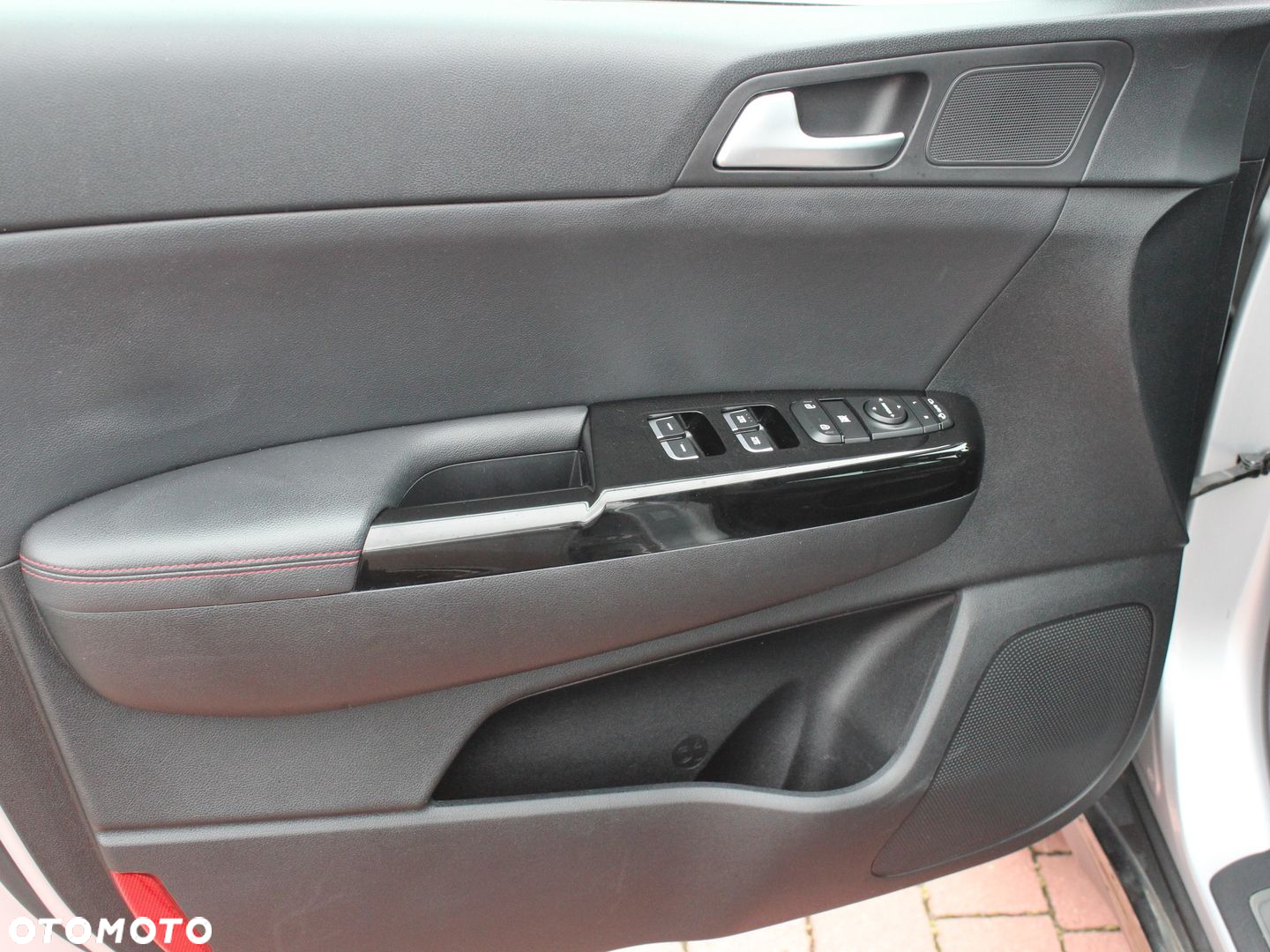 Kia Sportage - 16