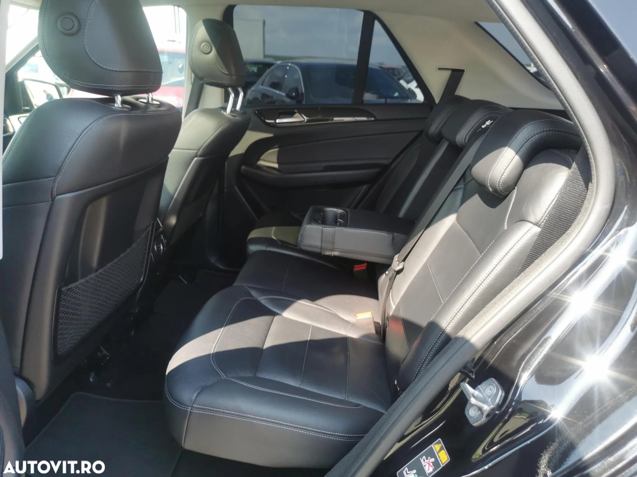 Mercedes-Benz GLE 350 d 4MATIC - 12