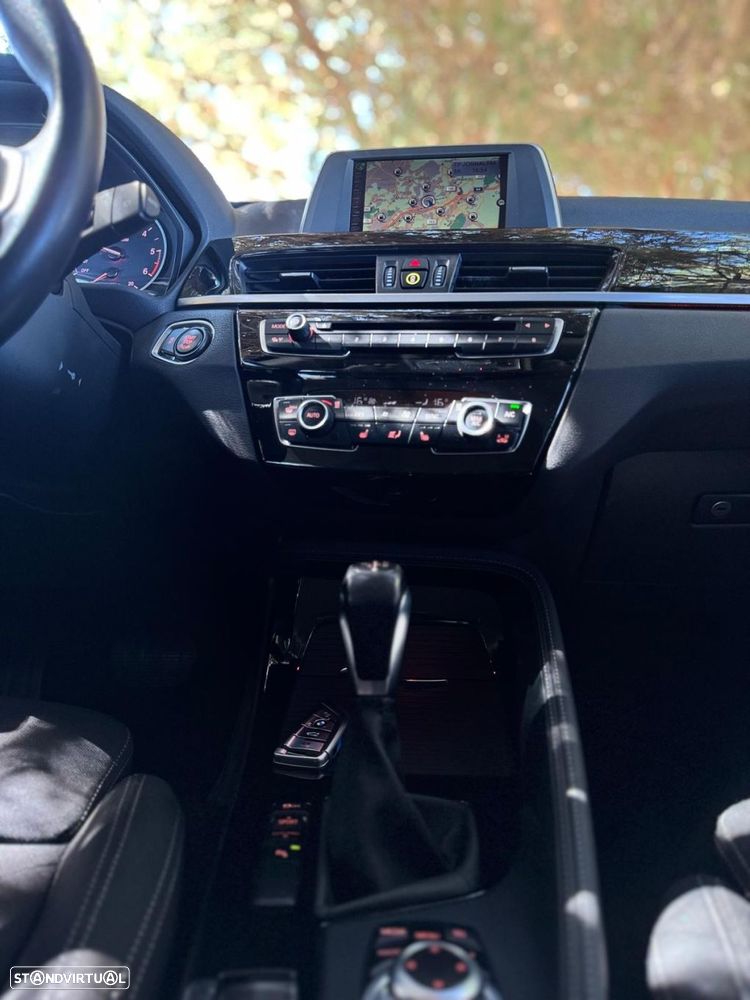 BMW X1 18 d sDrive Auto Line Sport - 14