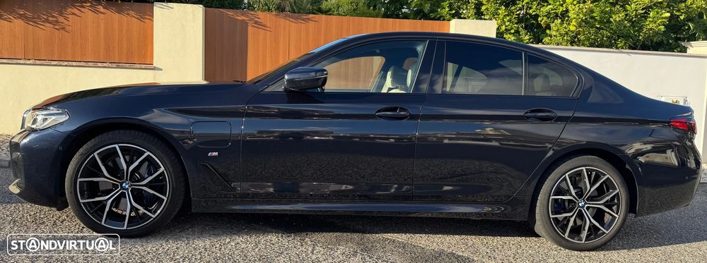 BMW 530 e Pack Desportivo M - 6