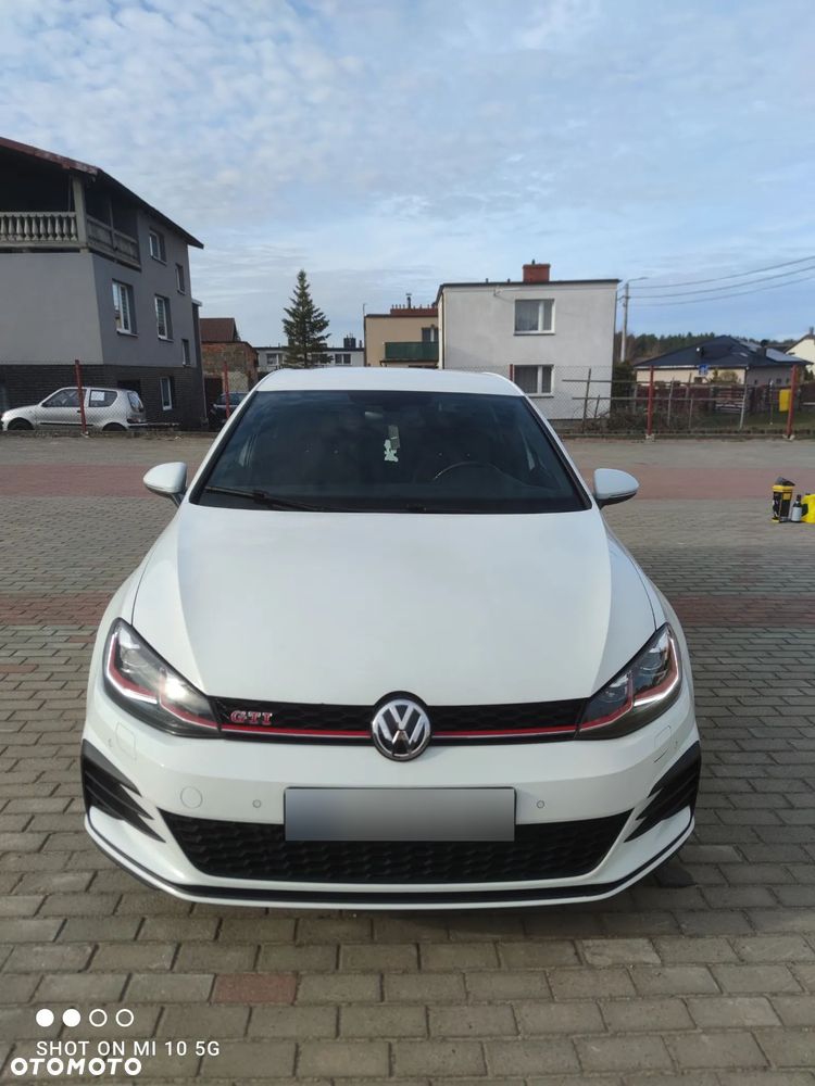 Volkswagen Golf GTI (BlueMotion Technology) - 2