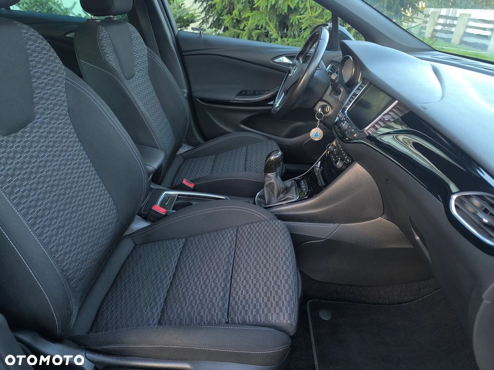 Opel Astra 1.4 Turbo Dynamic - 22