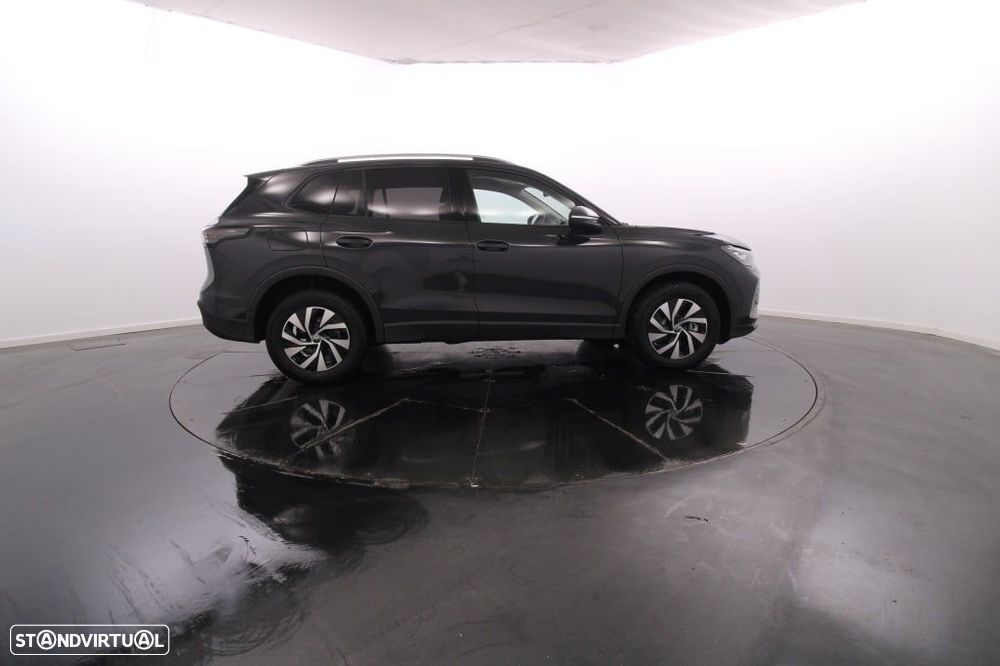 VW Tiguan 1.5 TSI eHybrid Urban DSG - 10