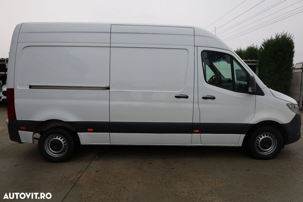 Mercedes-Benz Sprinter L2H2 - 8