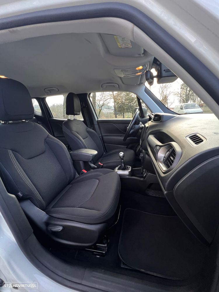 Jeep Renegade 1.0 T Limited - 14