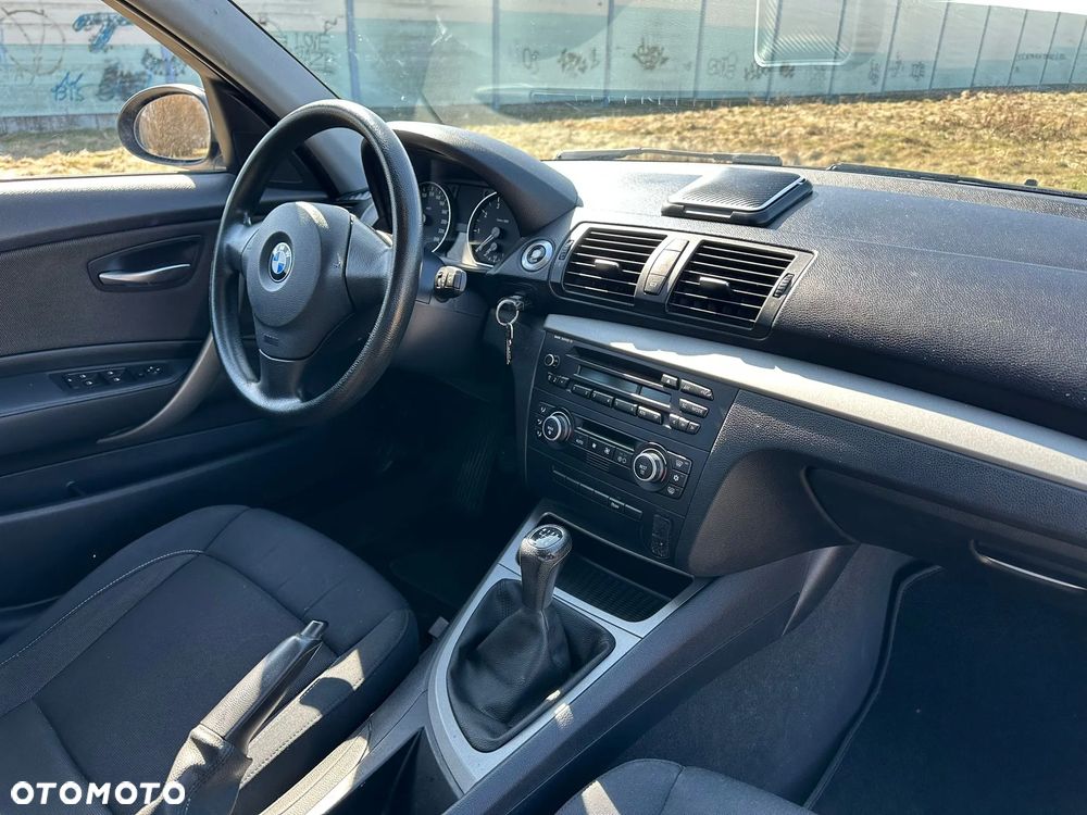BMW Seria 1 118i Edition Lifestyle - 19