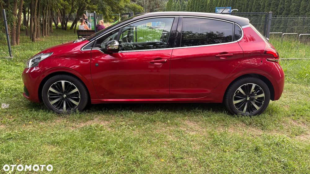 Peugeot 208 PureTech 82 Start & Stop Allure - 16