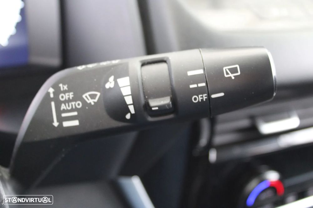 Nissan Qashqai 1.3 DIG-T N-Connecta - 19