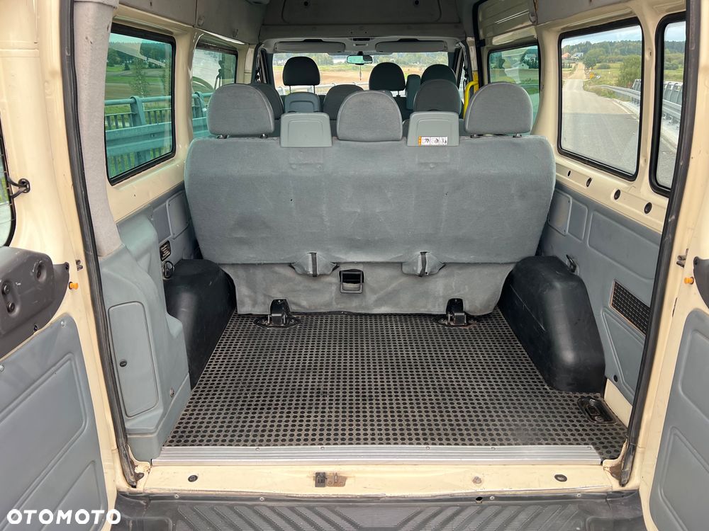 Ford Transit FT 300M Trend - 12