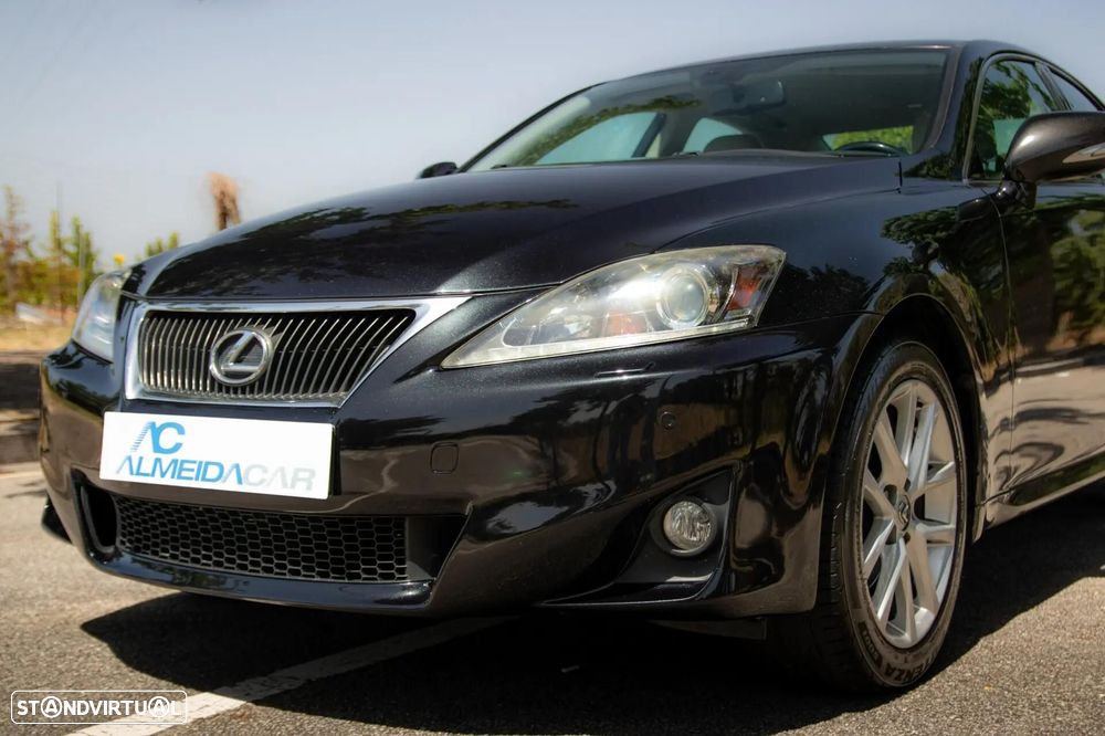 Lexus IS 200 d P.Executive 6G - 26