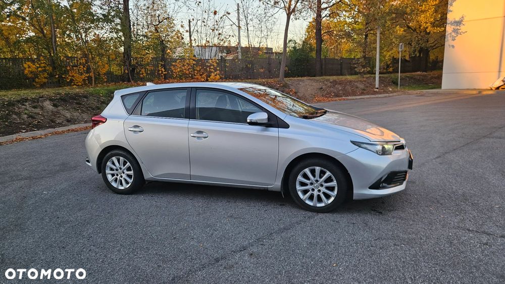 Toyota Auris 1.6 Comfort - 12