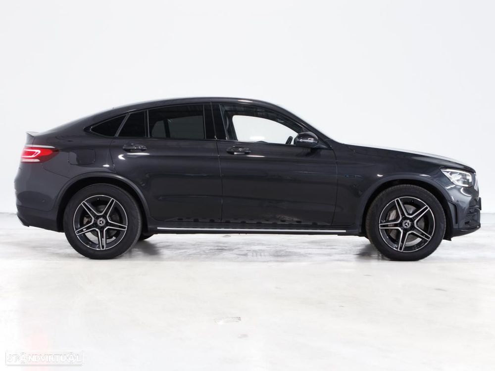Mercedes-Benz GLC 300 e Coupé 4Matic - 2