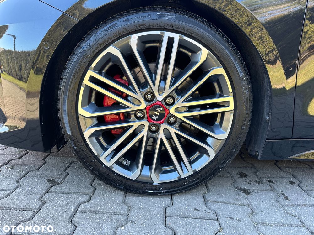 Kia ProCeed 1.6 T-GDI GT - 10