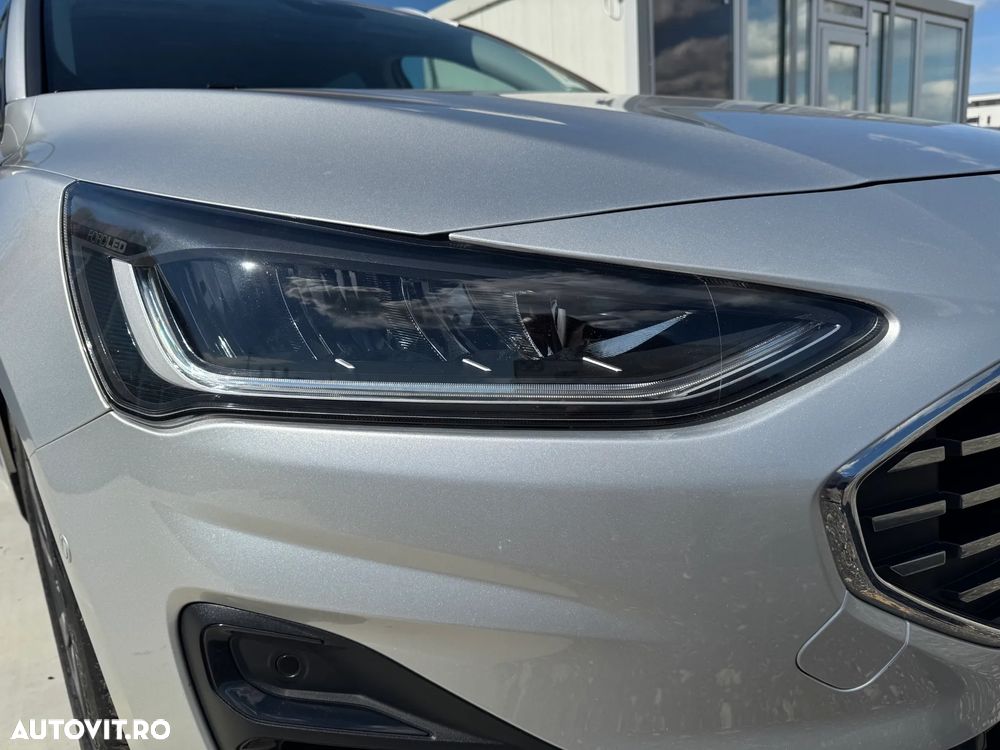 Ford Focus 1.5 EcoBlue Start-Stopp-System Aut. TITANIUM X - 3