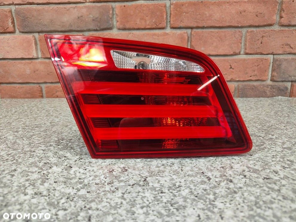 LAMPA LEWA TYLNA LED W KLAPĘ BMW SERIA 5 F10 SEDAN OE ORYGINAŁ 7203225 - 1