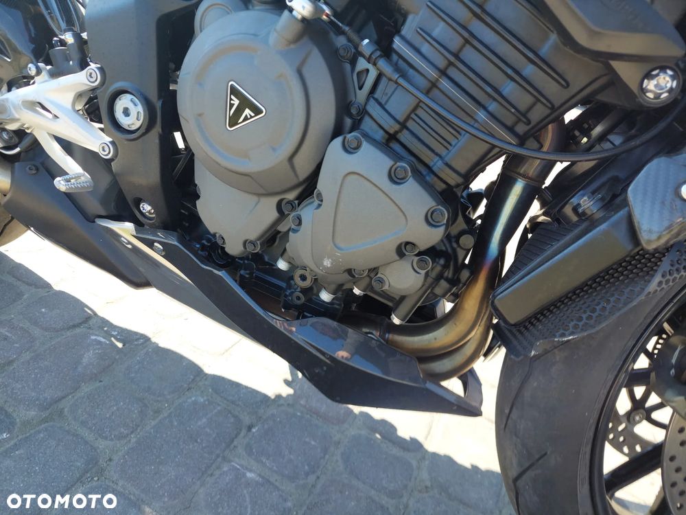 Triumph Speed Triple - 15