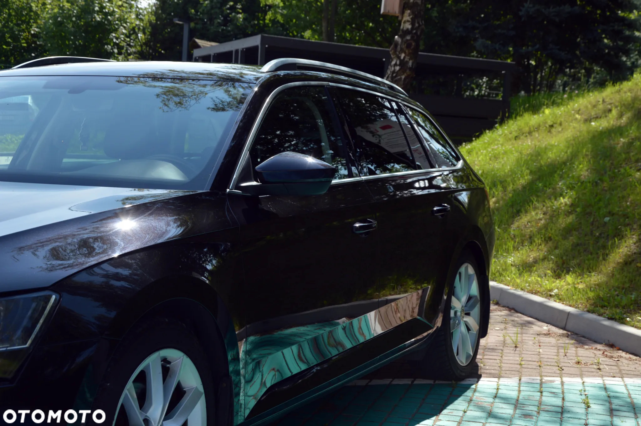 Skoda Superb 2.0 TDI Ambition DSG - 31
