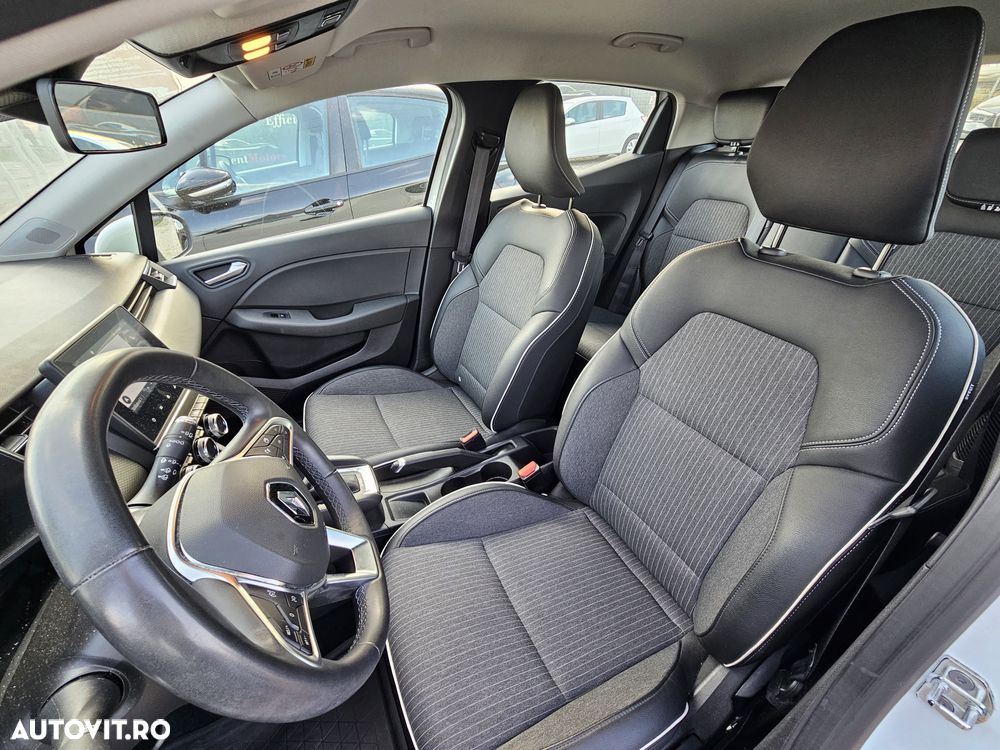Renault Clio E-TECH Hybrid 140 BUSINESS EDITION - 12