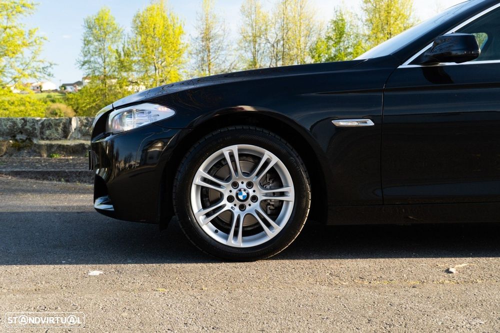 BMW 520 d Line Luxury - 40