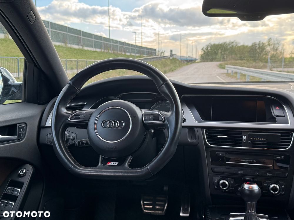 Audi S4 Avant S tronic - 8