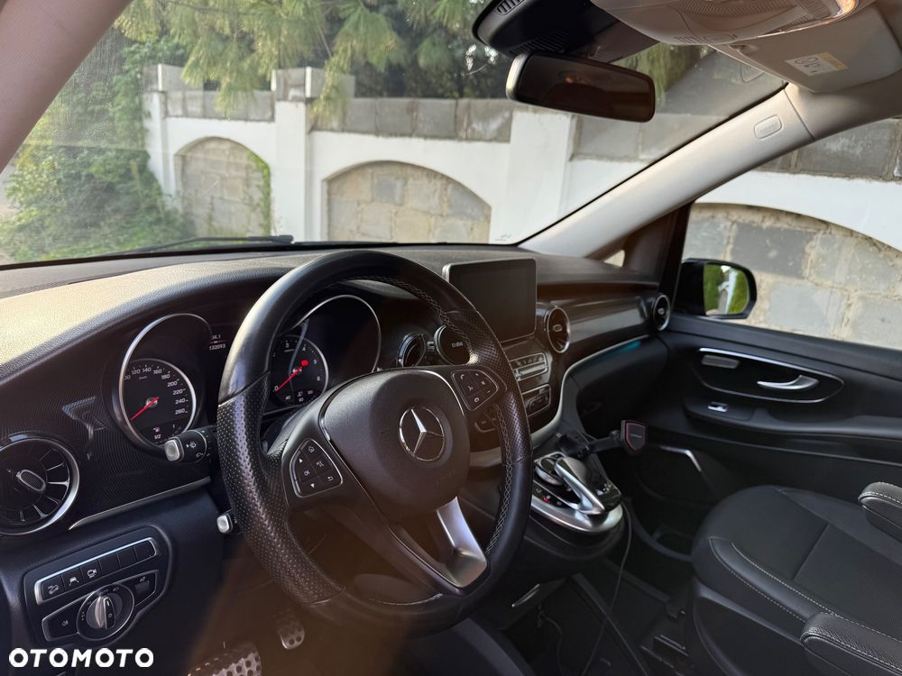 Mercedes-Benz Klasa V 250 d Avantgarde 9G-Tronic (d³ugi) - 12