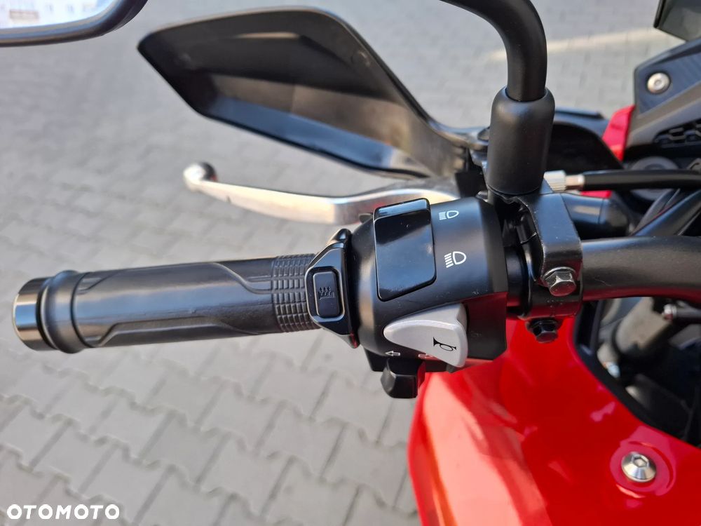 Honda CB - 24